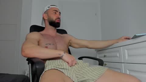 Snapshot of michaelevansx chatting on March 20, 2026, 9:41 pm MichaelEvansx online show from March 20, 2026, 9:41 pm