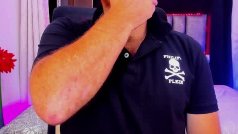 Michael  Contenido explcito online show from February 12, 2025, 5:58 am