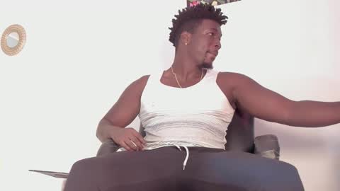 Michaell online show from September 21, 2025, 7:59 pm