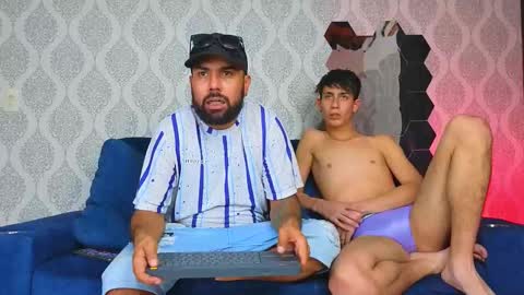 Snapshot of michaell_twink chatting on March 3, 2025, 1:31 am Michaell online show from March 3, 2025, 1:31 am