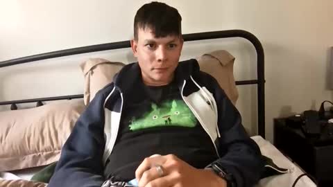 michaeltwinkboy online show from May 11, 2026, 10:18 pm
