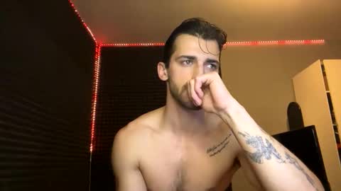 michelemagnetico online show from October 8, 2025, 10:18 pm