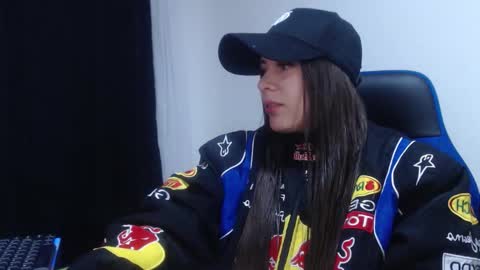 Snapshot of michell_h chatting on January 12, 2026, 1:33 am Nani online show from January 12, 2026, 1:33 am