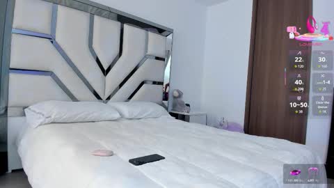 Snapshot of michelle_ferrerr chatting on September 28, 2025, 11:59 am MICHELLE online show from September 28, 2025, 11:59 am