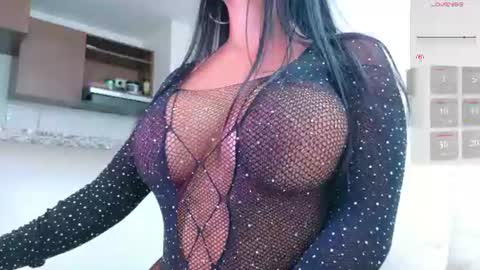 MICHELLE online show from June 17, 2026, 10:10 pm