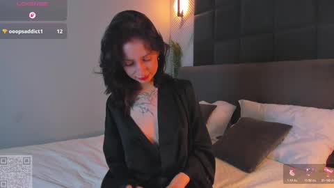 ichelle online show from November 27, 2025, 10:45 pm