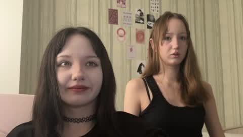 michelle_neely online show from September 26, 2025, 4:49 am