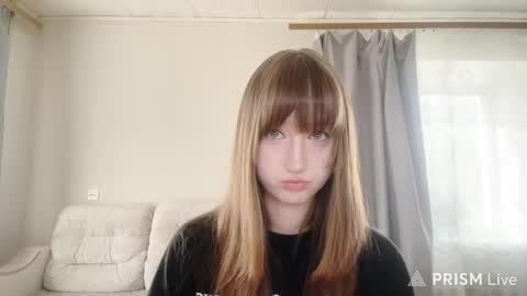 michelle_neely online show from March 27, 2026, 9:53 am