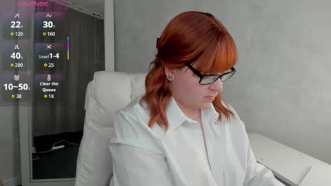 Snapshot of michelle_wilsson chatting on October 1, 2025, 7:25 am Michelle online show from October 1, 2025, 7:25 am