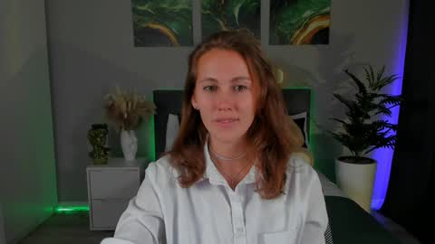 MichelleOrtis online show from December 4, 2024, 2:15 pm