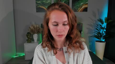 MichelleOrtis online show from December 6, 2024, 7:12 pm