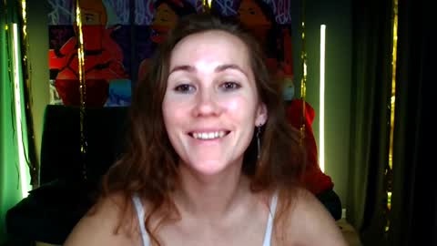 MichelleOrtis online show from December 22, 2024, 7:42 pm