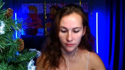 MichelleOrtis online show from December 25, 2024, 5:05 pm