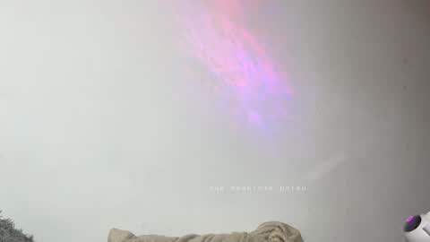 Snapshot of michellepetitte chatting on September 26, 2025, 4:05 am michellepetitte online show from September 26, 2025, 4:05 am