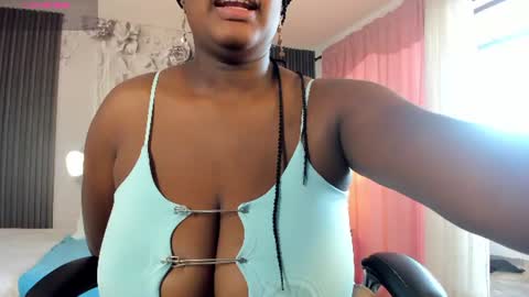 michellepreston_ online show from August 1, 2026, 12:26 pm