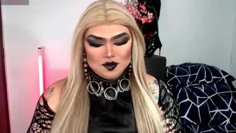 Michelle online show from November 16, 2025, 6:24 pm