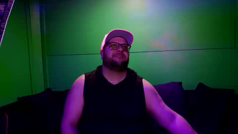 mickdollz online show from February 6, 2026, 7:56 am