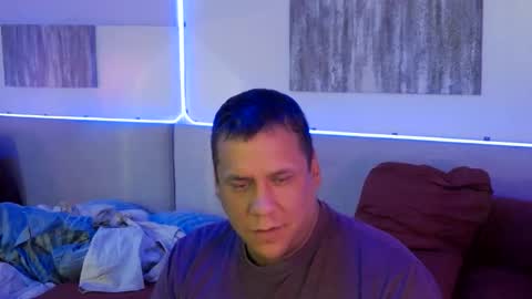 Snapshot of mickeyshyne69 chatting on January 11, 2025, 10:19 am Mickey online show from January 11, 2025, 10:19 am