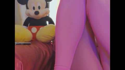 Snapshot of mickeyshyne69 chatting on February 28, 2025, 3:48 am Mickey online show from February 28, 2025, 3:48 am