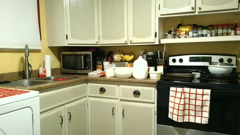 Snapshot of mickeyshyne69 chatting on March 5, 2025, 8:53 pm Mickey online show from March 5, 2025, 8:53 pm