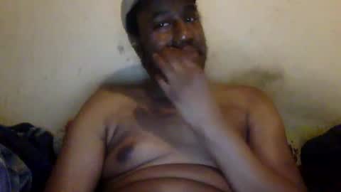 mickkzzx online show from March 5, 2025, 10:43 pm