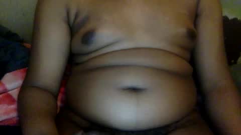 Snapshot of mickkzzx chatting on February 9, 2026, 8:35 pm mickkzzx online show from February 9, 2026, 8:35 pm