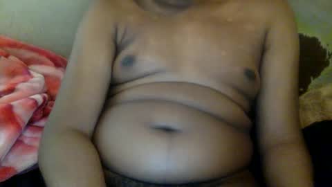 Snapshot of mickkzzx chatting on February 16, 2026, 3:52 pm mickkzzx online show from February 16, 2026, 3:52 pm