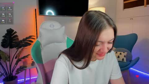 micky___love online show from May 11, 2026, 7:00 pm