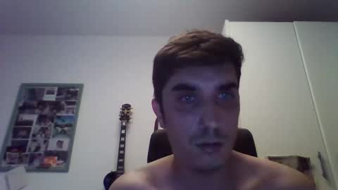 micky_law88 online show from September 8, 2025, 3:55 pm