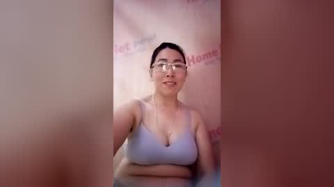 Snapshot of mickye00 chatting on July 1, 2026, 2:29 pm Miky online show from July 1, 2026, 2:29 pm