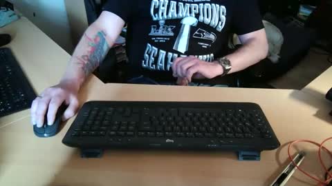 Snapshot of mickyj chatting on May 31, 2026, 4:03 pm mickyj online show from May 31, 2026, 4:03 pm