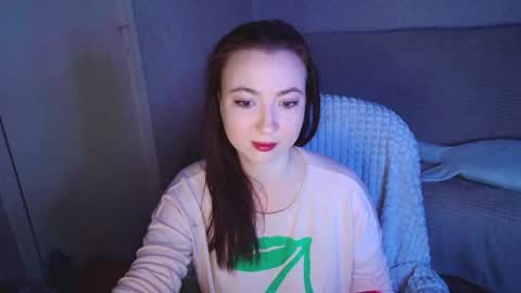 Snapshot of mickywood chatting on October 4, 2025, 5:55 pm Micky online show from October 4, 2025, 5:55 pm