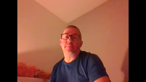 middleton2021 online show from September 21, 2025, 2:02 am