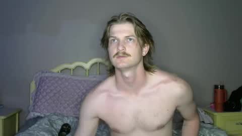 Midnight and Ivory online show from March 31, 2026, 1:29 am