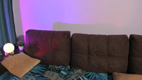 Max online show from February 21, 2026, 3:57 pm