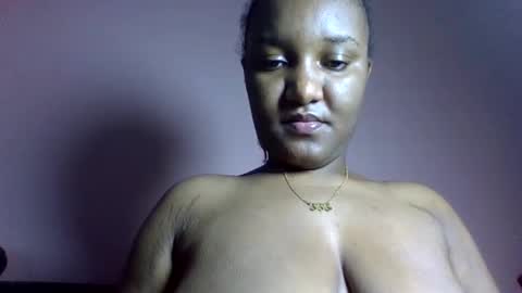 Snapshot of midnight_sexy chatting on May 18, 2026, 5:13 am midnight_sexy online show from May 18, 2026, 5:13 am