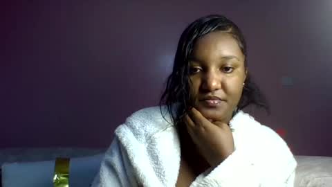 Snapshot of midnight_sexy chatting on June 17, 2026, 11:01 am midnight_sexy online show from June 17, 2026, 11:01 am