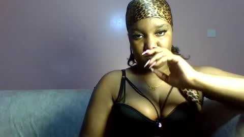 midnight_sexy online show from July 24, 2026, 7:23 pm