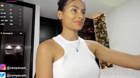 Snapshot of midnight_vk chatting on October 1, 2025, 3:23 am VanyaKlaus online show from October 1, 2025, 3:23 am