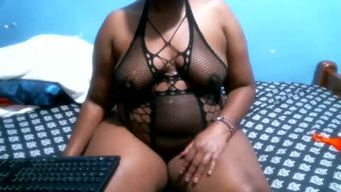 Snapshot of midnightkady chatting on June 5, 2026, 8:03 pm Caddy online show from June 5, 2026, 8:03 pm