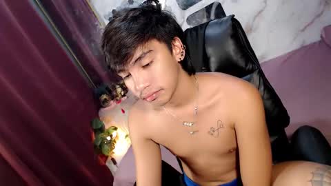 Snapshot of midnightkiller_ chatting on April 22, 2026, 12:02 am Kitty online show from April 22, 2026, 12:02 am