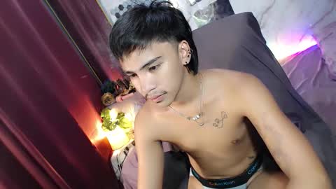 Snapshot of midnightkiller_ chatting on May 1, 2026, 9:47 am Kitty online show from May 1, 2026, 9:47 am