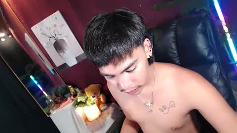 Snapshot of midnightkiller_ chatting on May 5, 2026, 8:39 pm Kitty online show from May 5, 2026, 8:39 pm