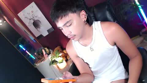 Snapshot of midnightkiller_ chatting on May 11, 2026, 9:01 pm Kitty online show from May 11, 2026, 9:01 pm
