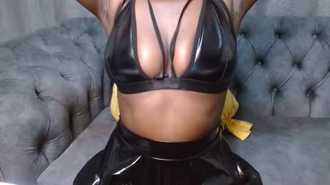 Snapshot of midnightnurse1 chatting on December 21, 2024, 6:23 pm nurse online show from December 21, 2024, 6:23 pm
