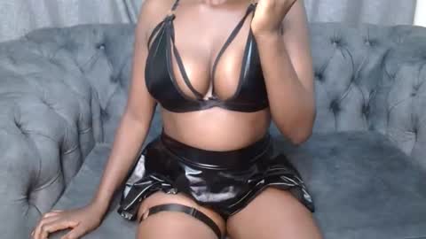 Snapshot of midnightnurse1 chatting on January 25, 2025, 8:53 am nurse online show from January 25, 2025, 8:53 am