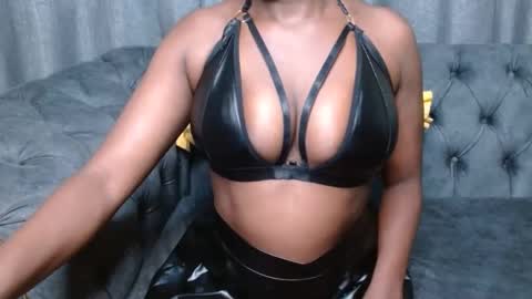 Snapshot of midnightnurse1 chatting on February 13, 2025, 9:27 pm nurse online show from February 13, 2025, 9:27 pm