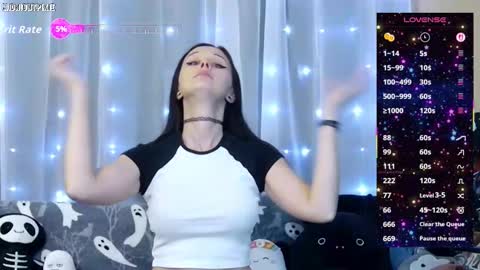 Snapshot of midnightpixie chatting on November 11, 2025, 8:09 pm Jenna Talia online show from November 11, 2025, 8:09 pm