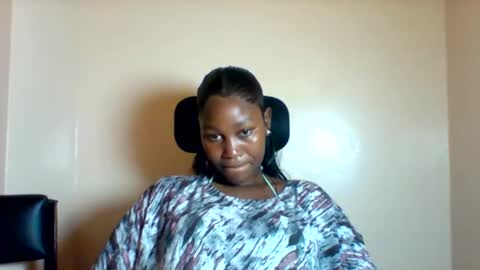 Snapshot of midnightt_tease chatting on October 8, 2025, 1:47 am midnightt_tease online show from October 8, 2025, 1:47 am