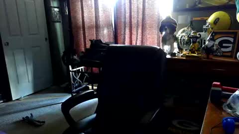 midwestdad09 online show from March 26, 2026, 3:17 pm